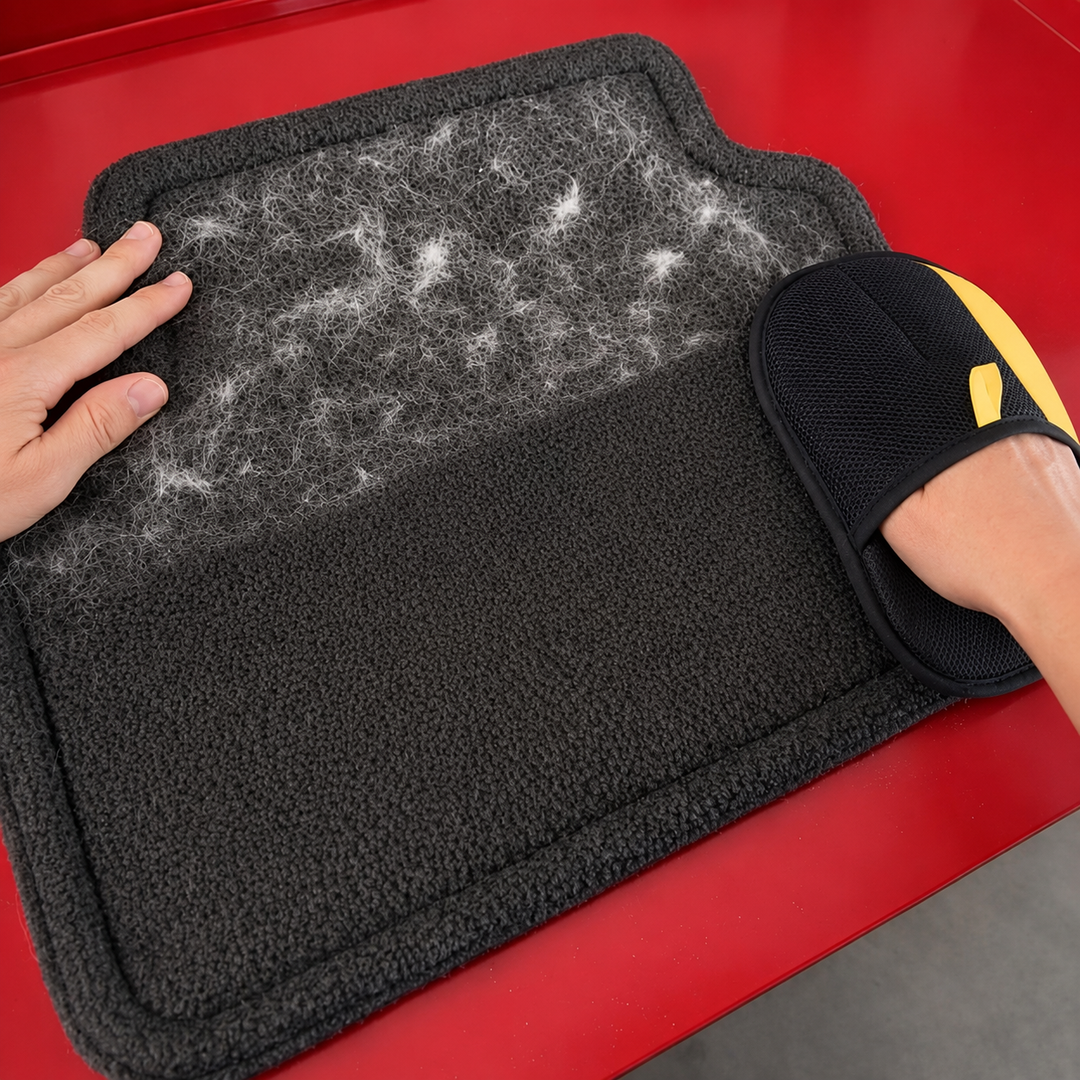 CleanPaw Glove